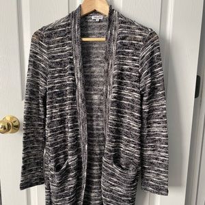 Splendid black/white open swing cardigan